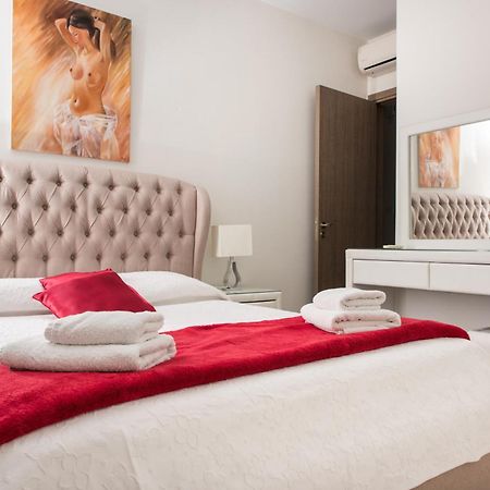 Mesogios House Suites Larnaca Exterior foto